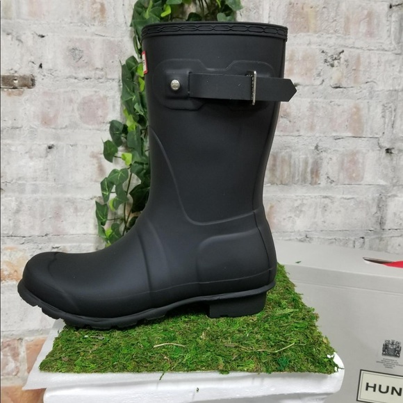 NIB Hunter Short Boot Black Matte - Picture 3 of 4